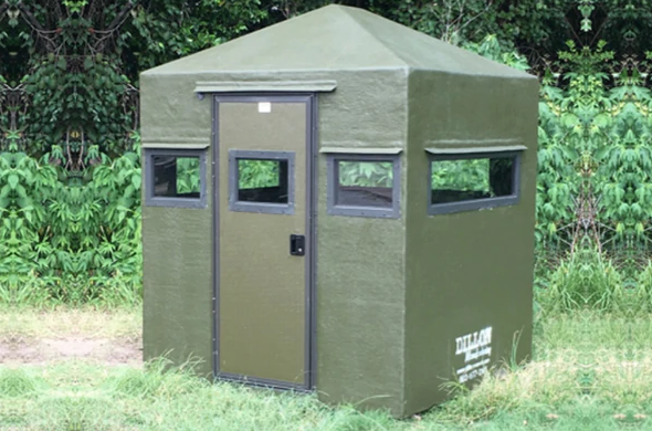 Dillon Manufacturing Fiberglass Classic 6x8 Deer Blind